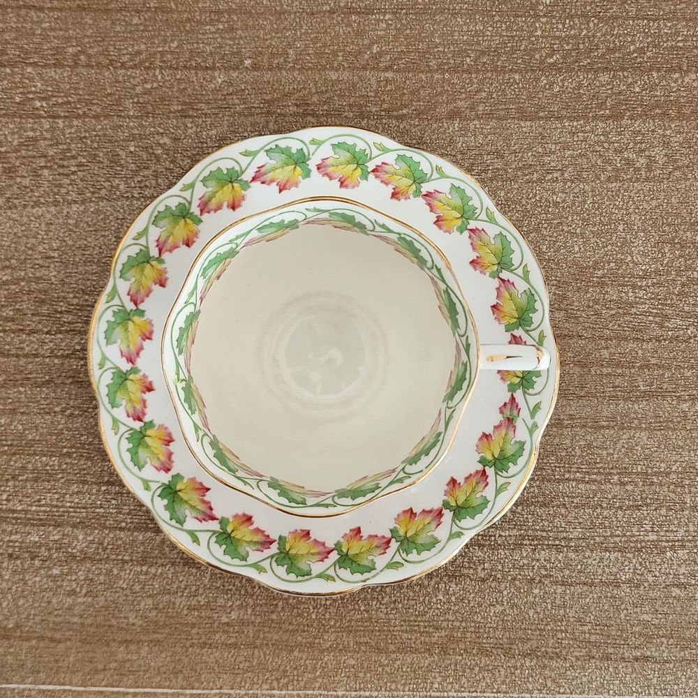 Vintage Royal Albert Loyalty Cup & Saucer Commemorative Set - Picture 9 of 9